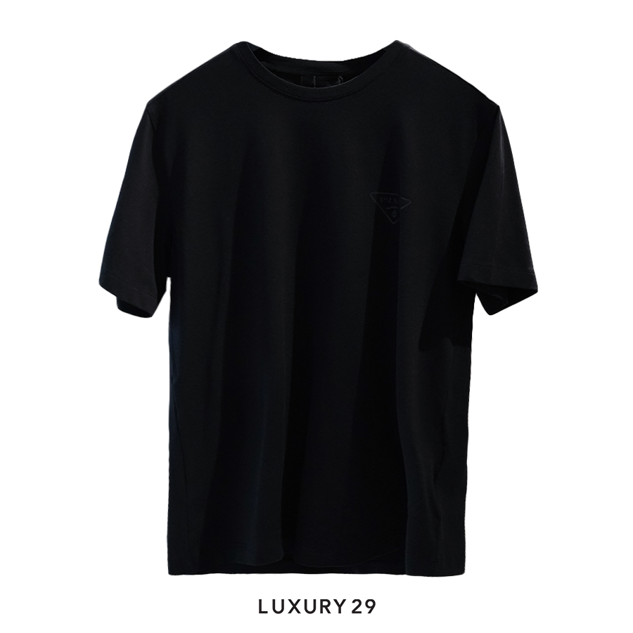 特価品PRADA Tシャツ / LOUIS VUITTON 黒白シャツ М ルイヴィトン/Tシャツ/黒×白/サイズ：Mの買取実績【ブランディア】
